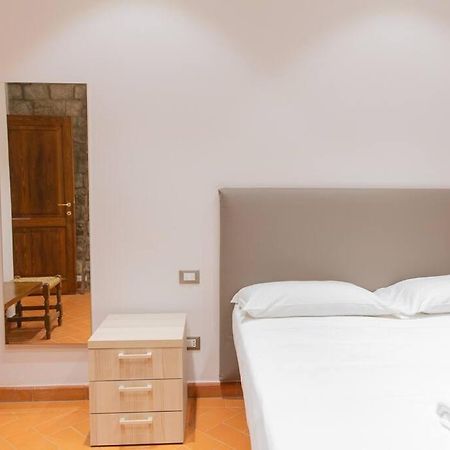 Cozy And Charmin 3Br Apartment Steps By Duomo Флоренція Екстер'єр фото