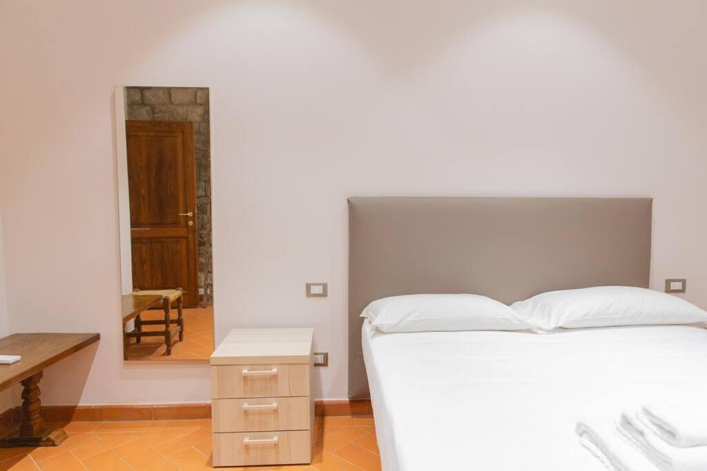 Cozy And Charmin 3Br Apartment Steps By Duomo Флоренція Екстер'єр фото