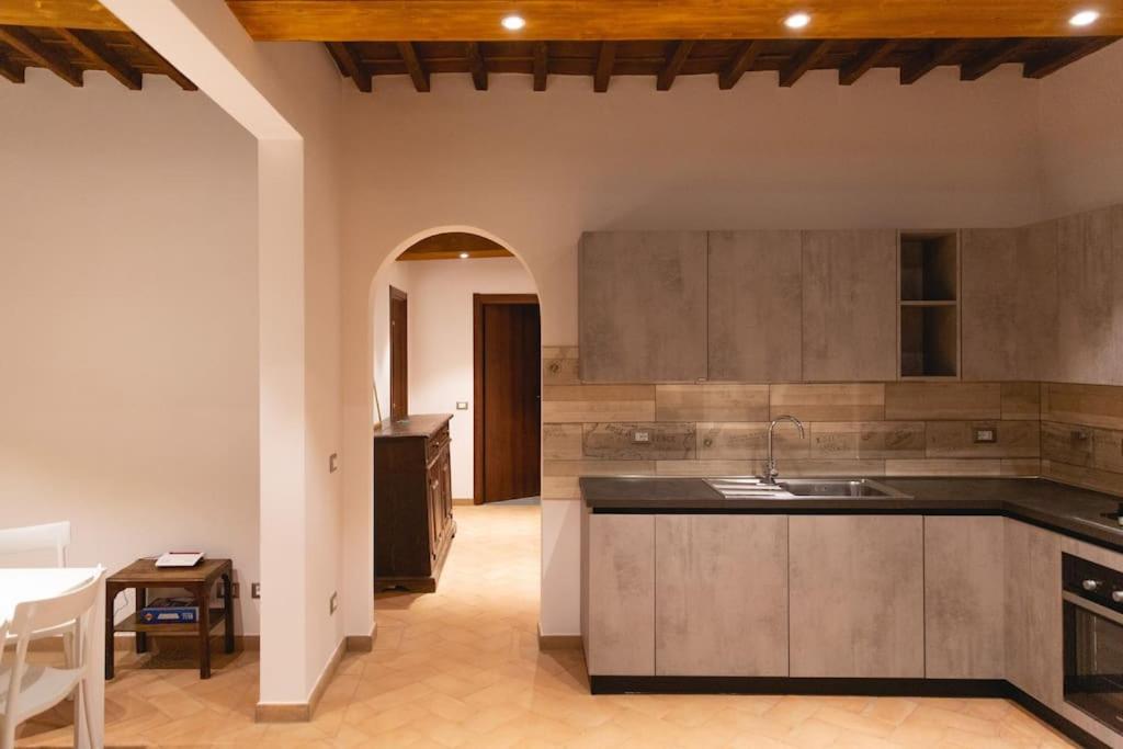 Cozy And Charmin 3Br Apartment Steps By Duomo Флоренція Екстер'єр фото