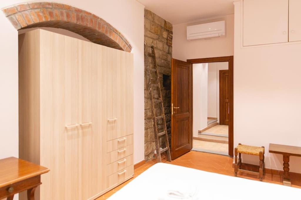 Cozy And Charmin 3Br Apartment Steps By Duomo Флоренція Екстер'єр фото
